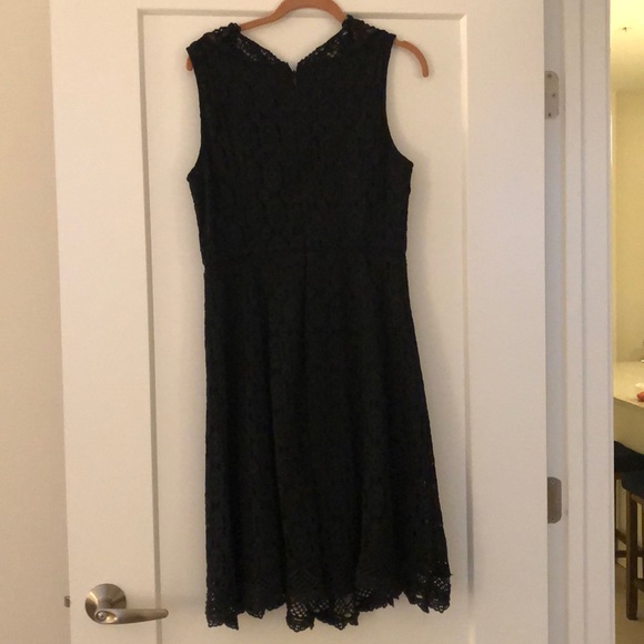 LOFT Lace Midi Dress - Picture 2 of 4